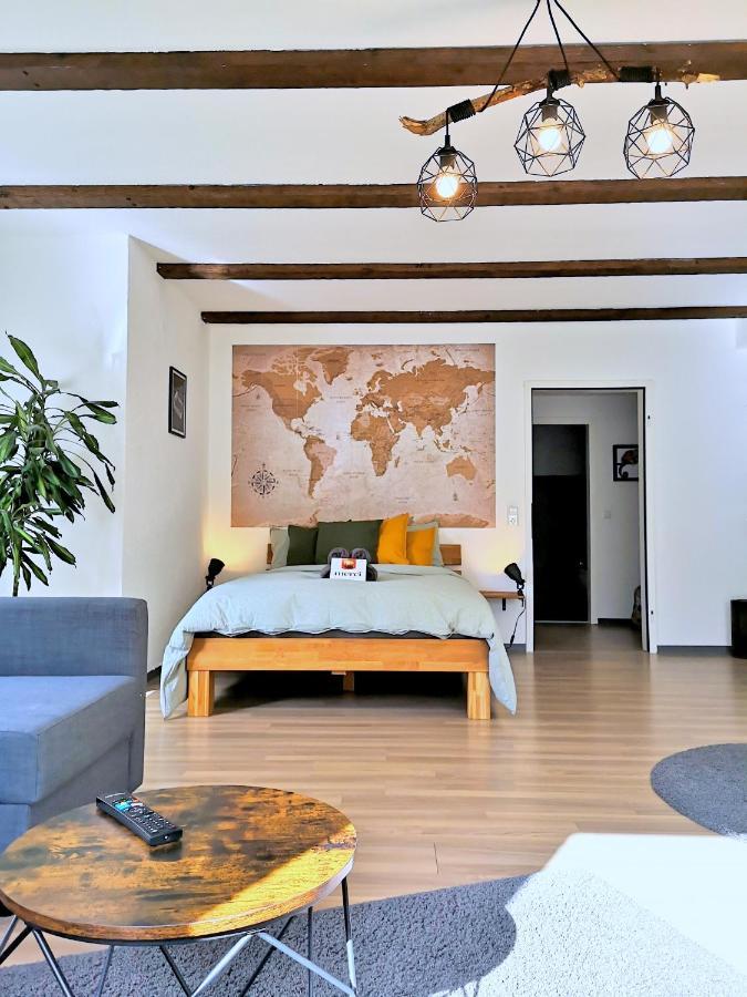 Studio-Apartment Mit Garten, Parkplatz & Kueche 奥芬堡 外观 照片